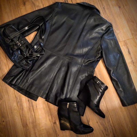 Coach Melody Black Leather Wedge Booty - Picture 10 of 10